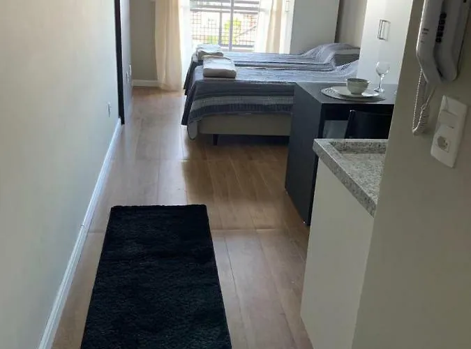 Flat Granja Viana